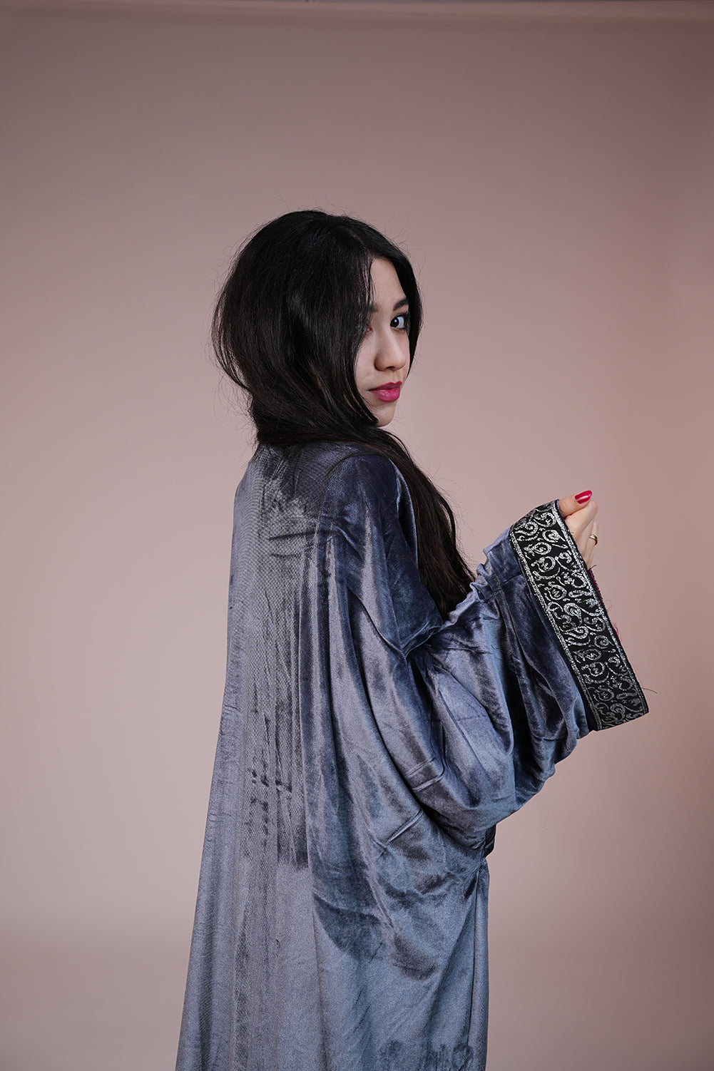 Royal Noir Embroidered Kaftan
