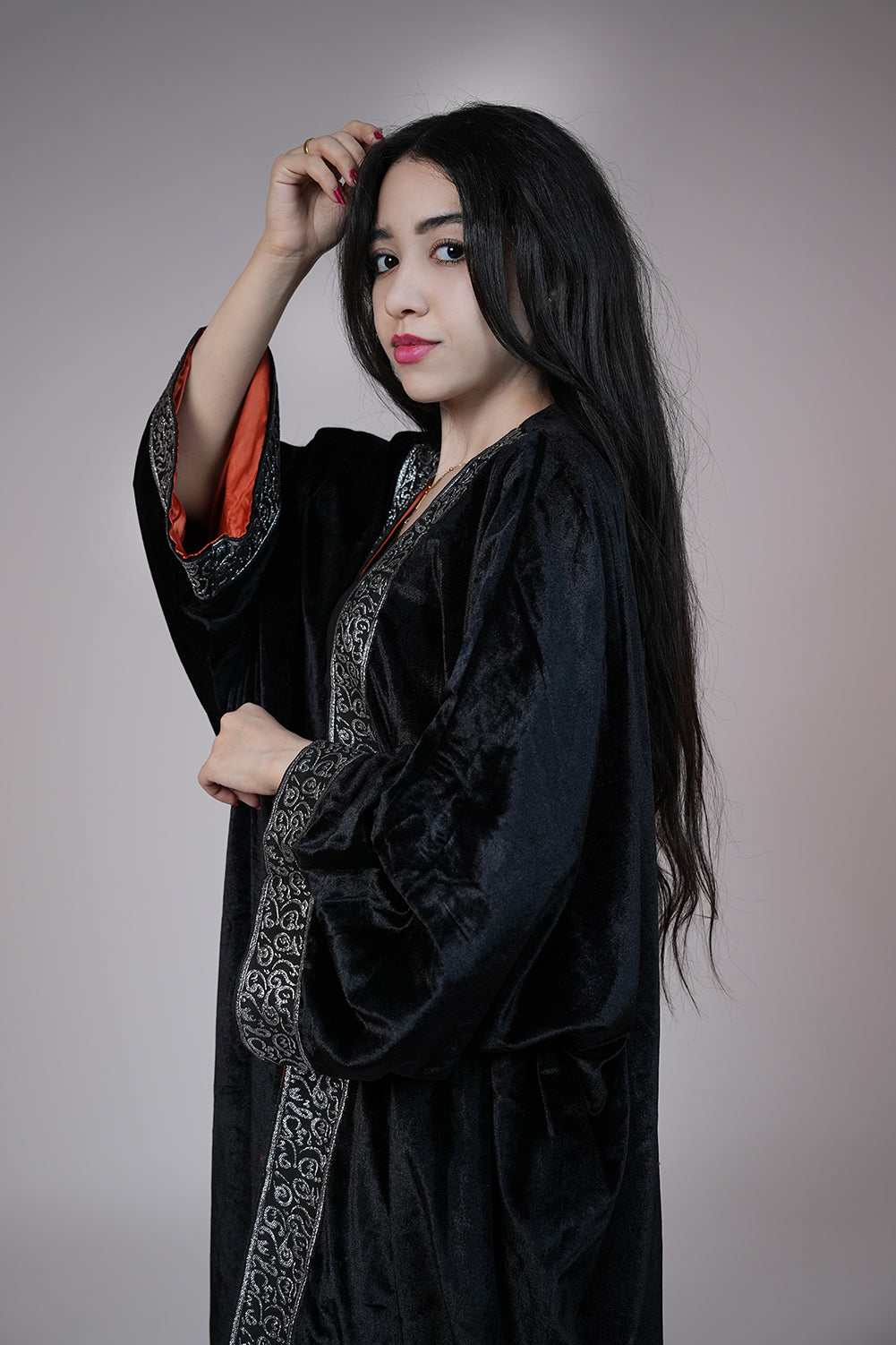 Royal Noir Embroidered Kaftan